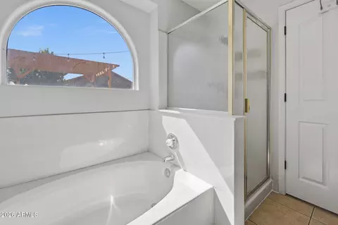 Bath - 6849 E Lakeview Ave, Mesa, AZ 85209 photo 2 of 3