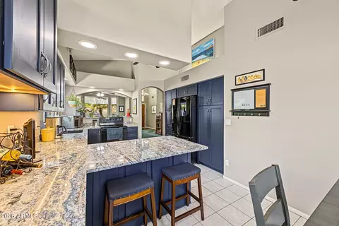 Kitchen - 322 E Hearne Way, Gilbert, AZ 85234 photo 3 of 4