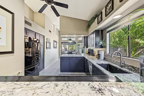 Kitchen - 322 E Hearne Way, Gilbert, AZ 85234 photo 4 of 4