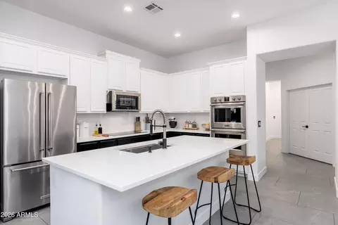 Kitchen - 2945 E Hackamore St, Mesa, AZ 85213 photo 1 of 3