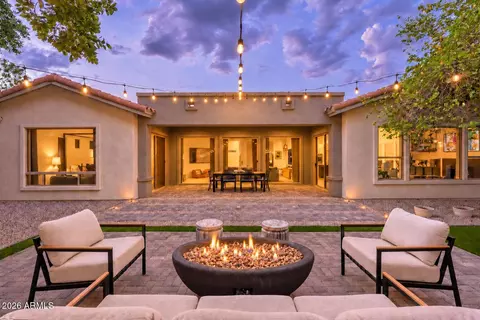 Exterior - 2945 E Hackamore St, Mesa, AZ 85213 photo 2 of 5
