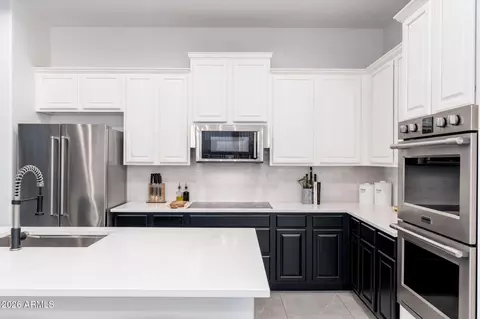 Kitchen - 2945 E Hackamore St, Mesa, AZ 85213 photo 3 of 3