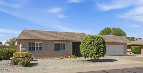 9615 W Willowbrook Dr, Sun City, AZ 85373