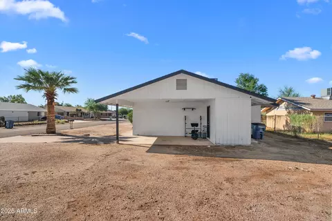 Exterior - 960 S Mara Dr, Apache Junction, AZ 85120 photo 3 of 4