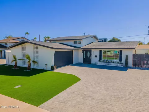 8437 E Keim Dr, Scottsdale, AZ 85250