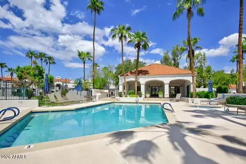 Exterior - 6153 N 28th Pl, Phoenix, AZ 85016 photo 5 of 7