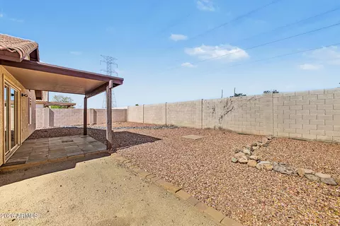 Exterior - 2548 E Contessa St, Mesa, AZ 85213 photo 6 of 7