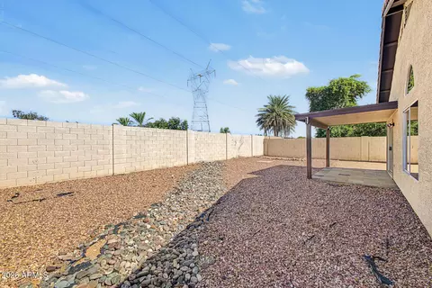 Exterior - 2548 E Contessa St, Mesa, AZ 85213 photo 7 of 7