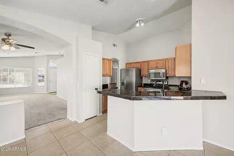 Kitchen - 2548 E Contessa St, Mesa, AZ 85213 photo 2 of 4