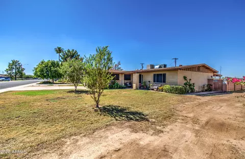 Exterior - 4738 N 40th Dr, Phoenix, AZ 85019 photo 3 of 10