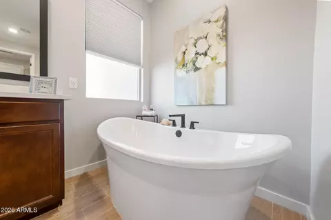 Bath - 7593 E 36th Pl Pl, Yuma, AZ 85365 photo 6 of 6