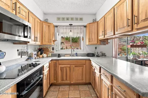 Kitchen - 765 N Alta Vista Dr, Eagar, AZ 85925 photo 1 of 2