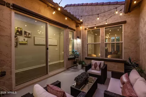 Exterior - 2939 E Crest Ln, Phoenix, AZ 85050 photo 7 of 16