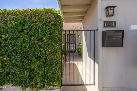 Exterior - 6644 N Majorca Lane E Ln E, Phoenix, AZ 85016 photo 4 of 19