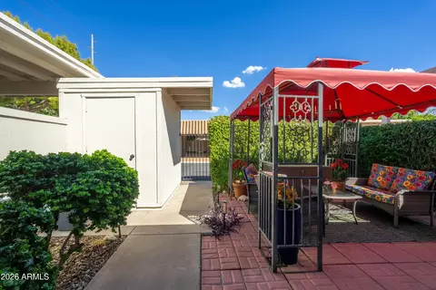 Exterior - 6644 N Majorca Lane E Ln E, Phoenix, AZ 85016 photo 11 of 19