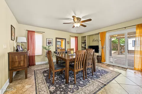 Dining - 2114 E New Bedford Dr, Gilbert, AZ 85234 photo 1 of 2