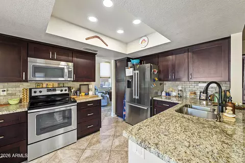 Kitchen - 2114 E New Bedford Dr, Gilbert, AZ 85234 photo 2 of 3