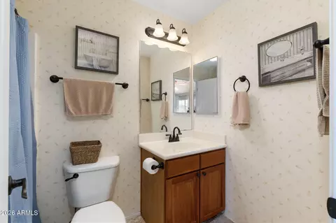 Bath - 3064 E Huber St, Mesa, AZ 85213 photo 6 of 8