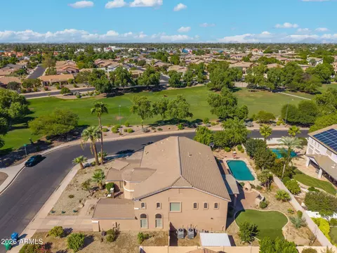 View/Area - 3064 E Huber St, Mesa, AZ 85213 photo 3 of 6