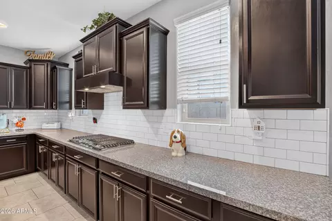 Kitchen - 10553 E Durant Dr, Mesa, AZ 85212 photo 2 of 5