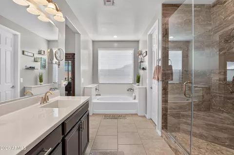 Bath - 10553 E Durant Dr, Mesa, AZ 85212 photo 4 of 6