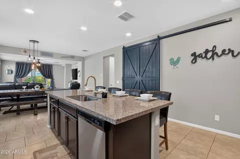Kitchen - 10553 E Durant Dr, Mesa, AZ 85212 photo 4 of 5