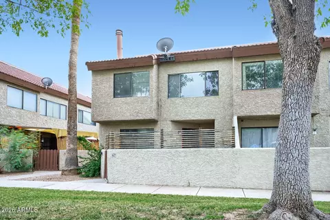 2040 S Longmore -- #67, Mesa, AZ 85202
