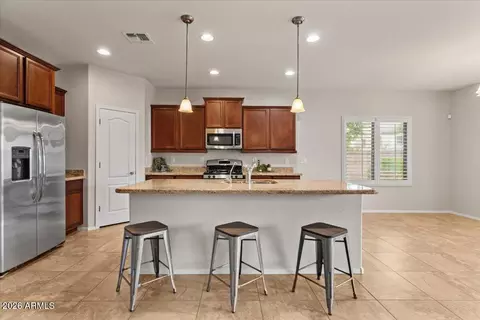 Kitchen - 2953 E Tonto Dr, Gilbert, AZ 85298 photo 4 of 4
