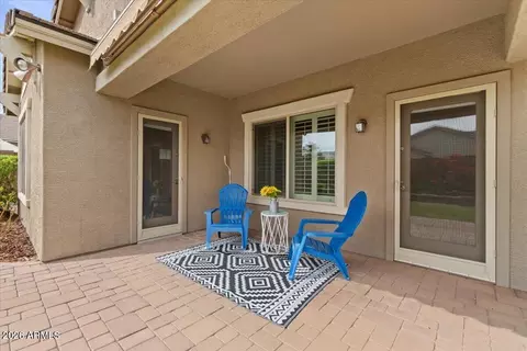 Exterior - 2953 E Tonto Dr, Gilbert, AZ 85298 photo 2 of 10