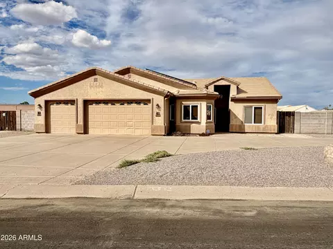 9490 W Wenden Dr, Arizona City, AZ 85123