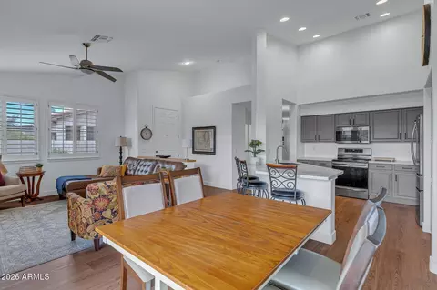 Dining - 1024 E Frye Rd #1005, Phoenix, AZ 85048 photo 1 of 2