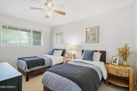 Bedroom - 3935 E Whitton Ave, Phoenix, AZ 85018 photo 3 of 3