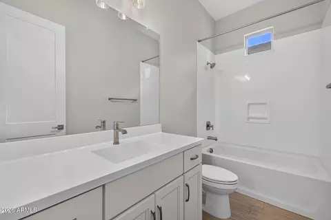 Bath - 4309 E Bethena St, Gilbert, AZ 85295 photo 4 of 4