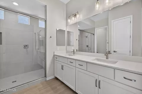 Bath - 4309 E Bethena St, Gilbert, AZ 85295 photo 1 of 4