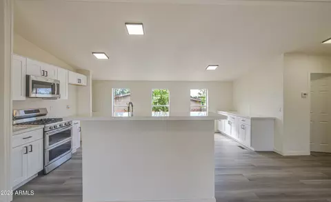 8105 E 4th Ave, Mesa, AZ 85208 photo 11