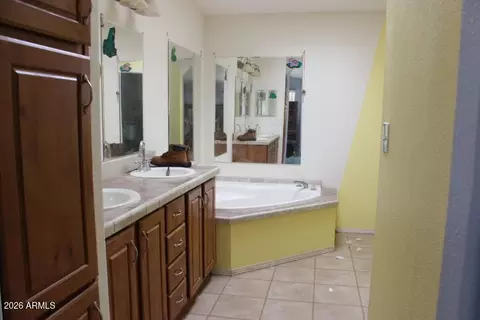 1127 S Cedar Dr, Apache Junction, AZ 85120 photo 8