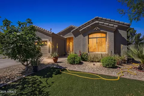 10961 W Chase Dr, Avondale, AZ 85323