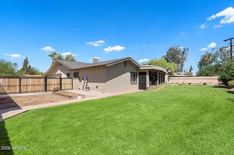 Exterior - 321 E Concorda Dr, Tempe, AZ 85282 photo 4 of 7