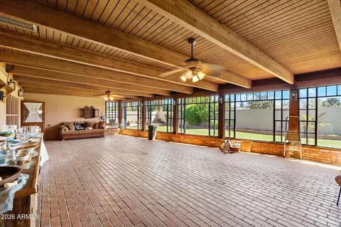 Exterior - 321 E Concorda Dr, Tempe, AZ 85282 photo 3 of 7