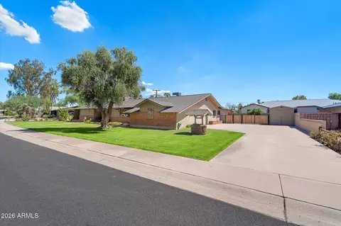 Exterior - 321 E Concorda Dr, Tempe, AZ 85282 photo 2 of 7