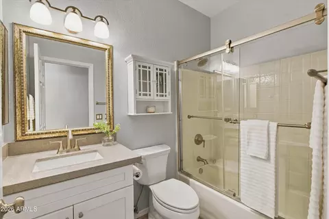 Bath - 1633 E Lakeside Dr #165, Gilbert, AZ 85234 photo 6 of 6
