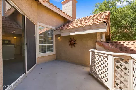 Exterior - 1633 E Lakeside Dr #165, Gilbert, AZ 85234 photo 4 of 5