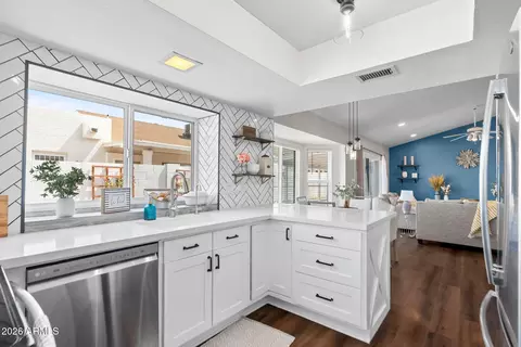 Kitchen - 3310 E Wescott Dr, Phoenix, AZ 85050 photo 1 of 4