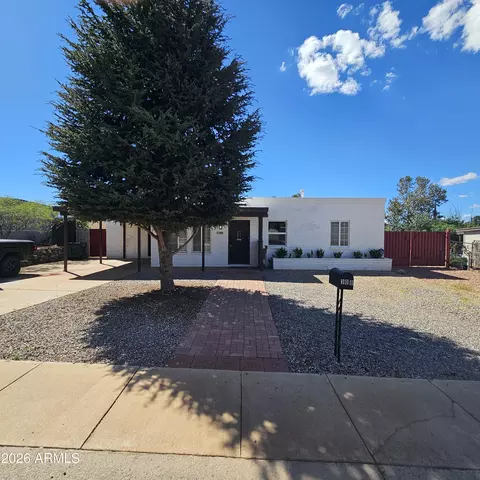 308 Garibaldi Dr, Sierra Vista, AZ 85635