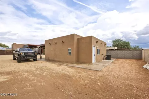 Exterior - 11037 E Grove St, Mesa, AZ 85208 photo 6 of 23