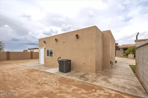 Exterior - 11037 E Grove St, Mesa, AZ 85208 photo 7 of 23