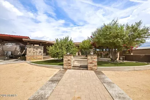 Exterior - 11037 E Grove St, Mesa, AZ 85208 photo 2 of 23