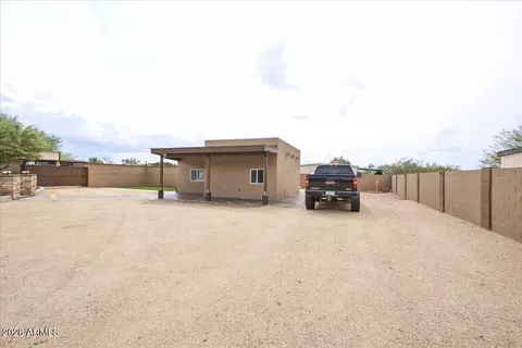 Exterior - 11037 E Grove St, Mesa, AZ 85208 photo 5 of 23