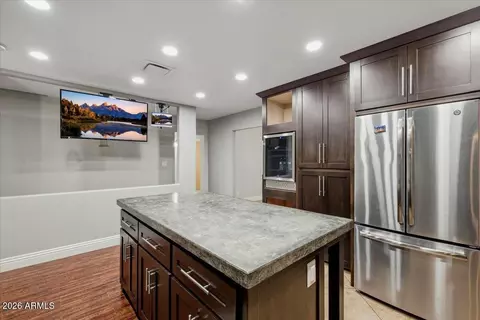 Kitchen - 11037 E Grove St, Mesa, AZ 85208 photo 5 of 5