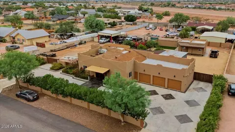 View/Area - 11037 E Grove St, Mesa, AZ 85208 photo 2 of 10